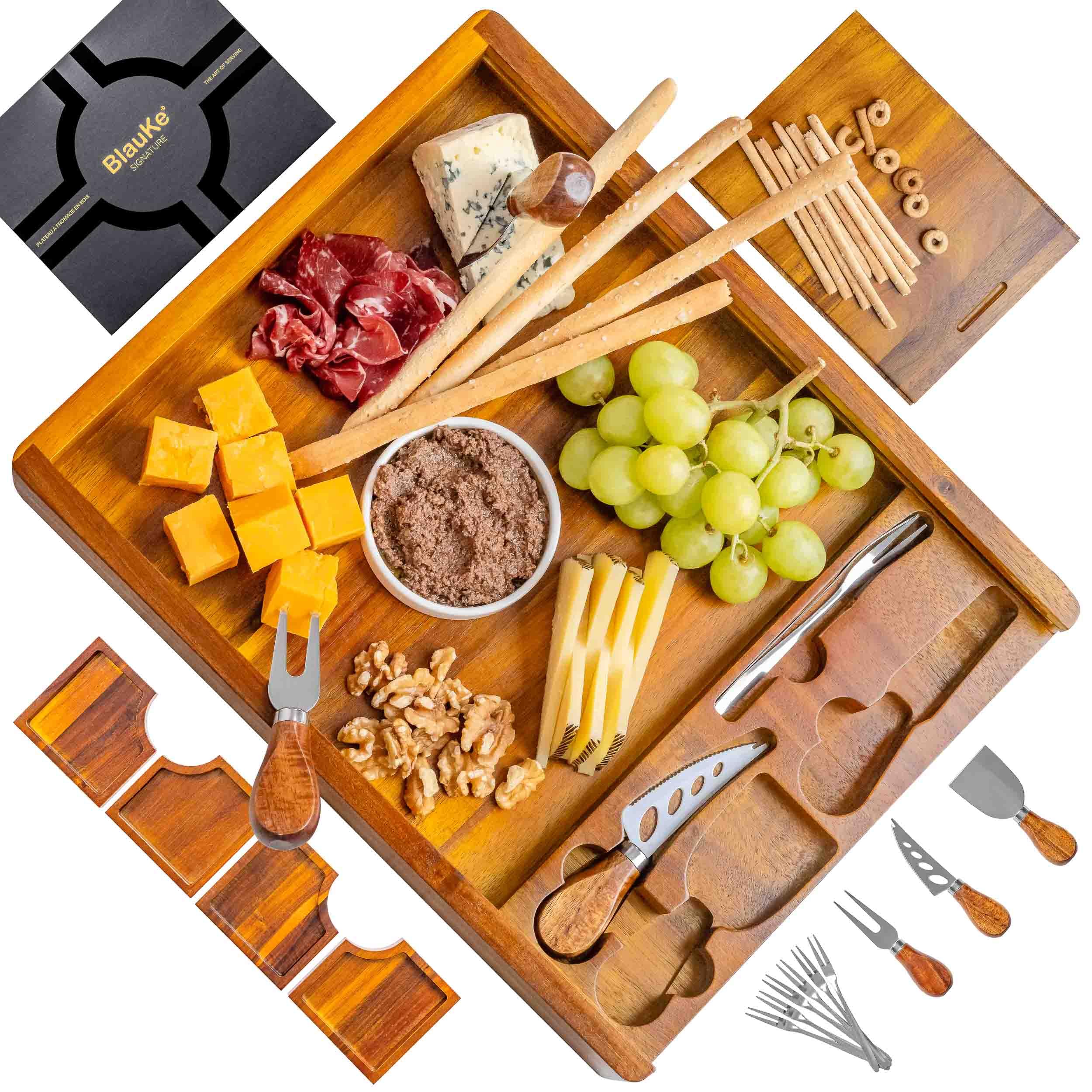 BlauKe, plateau à fromage en acacia avec couteaux — idée cadeau